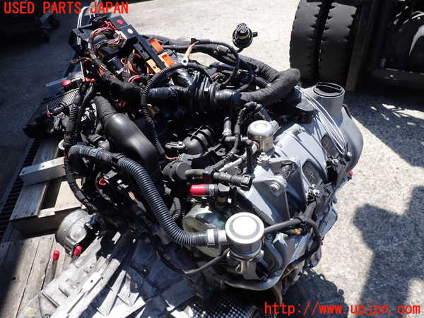 2UPJ-9242322010]ポルシェ・マカン ターボ(J1H3)エンジン DHK 4WD 中古_2