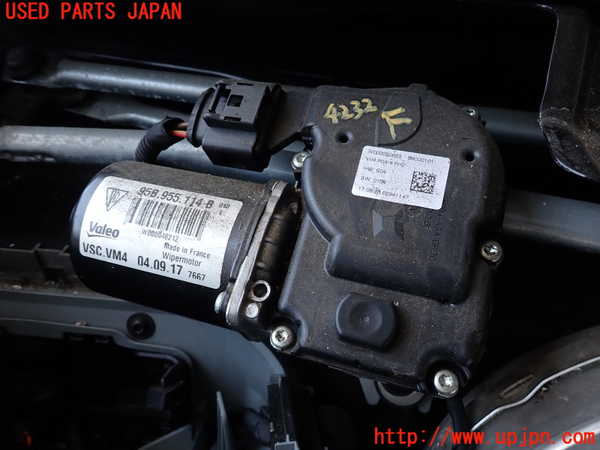 2UPJ-9242326770]ポルシェ・マカン ターボ(J1H3)フロントワイパーモーター 中古_2