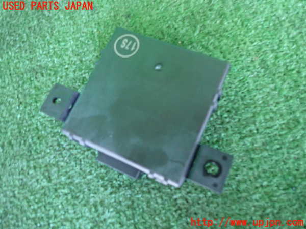 2UPJ-9242326147]ポルシェ・マカン ターボ(J1H3)コンピューター2 中古 (ゲートウェイコントロール)_2