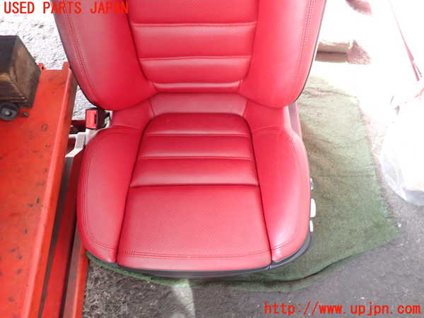 2UPJ-9242327065]ポルシェ・マカン ターボ(J1H3)助手席シート 中古_3