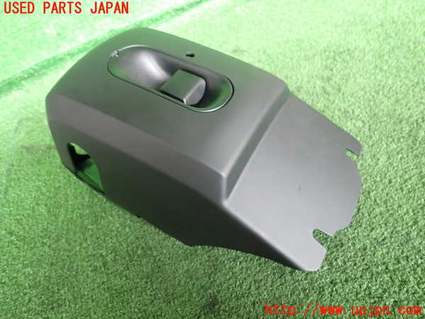 2UPJ-9242327905]ポルシェ・マカン ターボ(J1H3)コラムカバー 中古_2