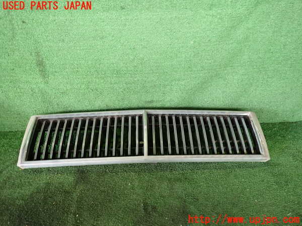セドリック(Y30)ラジエターグリル 中古 924233｜純正中古パーツ市場の