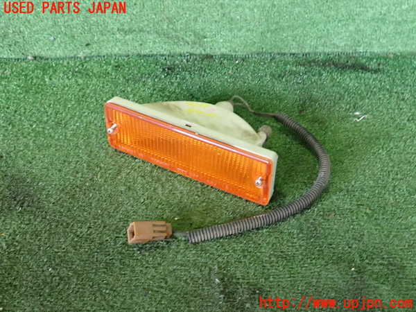 セドリック(Y30)右ウィンカーレンズ 中古 924233｜純正中古パーツ市場