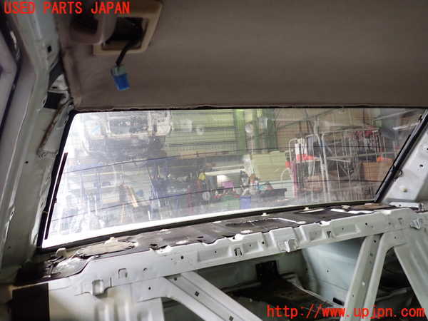 セドリック(Y30)リアガラス 中古 (43R-00018 M243) 924233｜純正中古