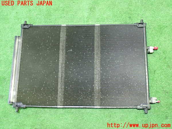 1UPJ-9242346031]ヴェルファイア(AGH30W)エアコンコンデンサー1 中古_2