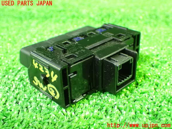 1UPJ-9242346307]ヴェルファイア(AGH30W)スイッチ2 (照度調節・ODOTRIP) 中古_2