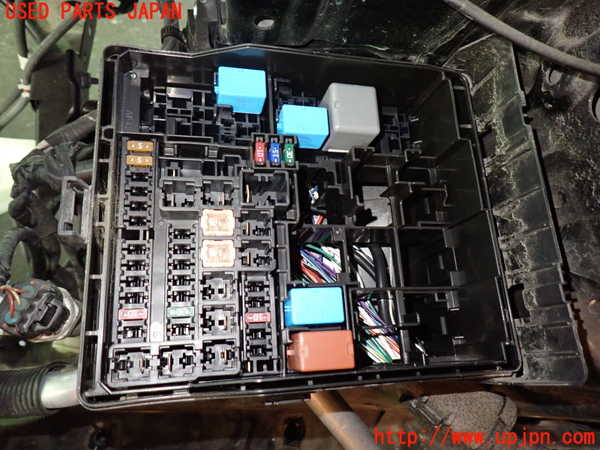 1UPJ-9242346742]ヴェルファイア(AGH30W)ヒューズボックス2 中古_2