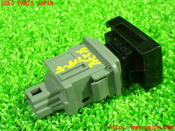 1UPJ-9242346290]ヴェルファイア(AGH30W)ハザードスイッチ 中古_2