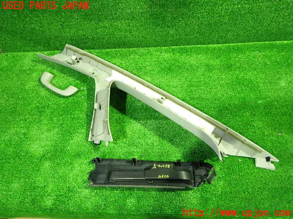 1UPJ-9242347655]ヴェルファイア(AGH30W)右フロントピラートリム 中古_2