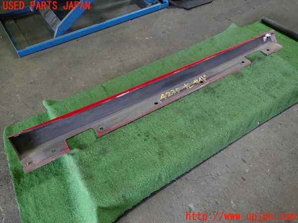 1UPJ-9242351392]ベンツ A180(176042)(W176系)左サイドステップ 中古_3