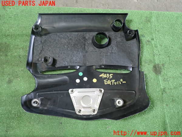 1UPJ-9242352160]ベンツ A180(176042)(W176系)エンジンアッパーカバー 中古_2