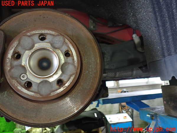 1UPJ-9242354300]ベンツ A180(176042)(W176系)右リアナックルハブ 中古_3