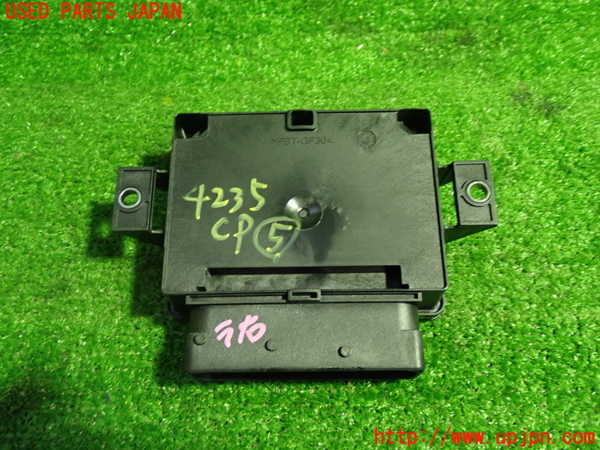1UPJ-9242356150]ベンツ A180(176042)(W176系)コンピューター5 中古_3