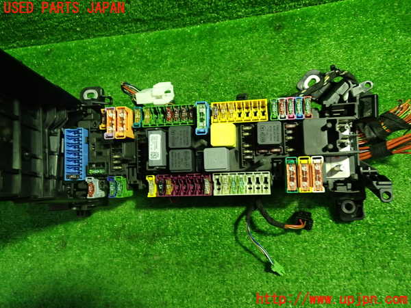 1UPJ-9242356742]ベンツ A180(176042)(W176系)ヒューズボックス2 中古_2