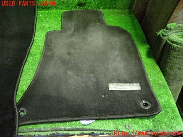 1UPJ-9242357800]ベンツ A180(176042)(W176系)フロアマット 中古_2
