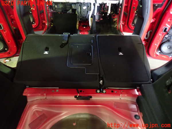 1UPJ-9242357385]ベンツ A180(176042)(W176系)リアシート 中古_5