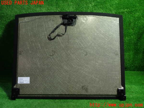 1UPJ-9242357771]ベンツ A180(176042)(W176系)ラゲッジトレイ1 中古_3