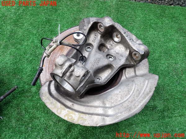 1UPJ-9242384290]BMW 435i グランクーペ(4B30)(F36)右フロントナックルハブ 中古_2