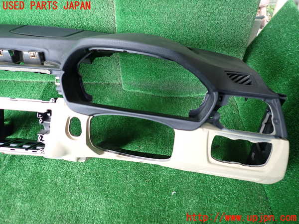 1UPJ-9242387505]BMW 435i グランクーペ(4B30)(F36)ダッシュボード 中古_3