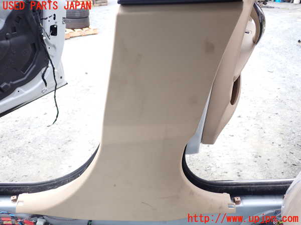 1UPJ-9242387665]BMW 435i グランクーペ(4B30)(F36)右センターピラートリム 中古_3