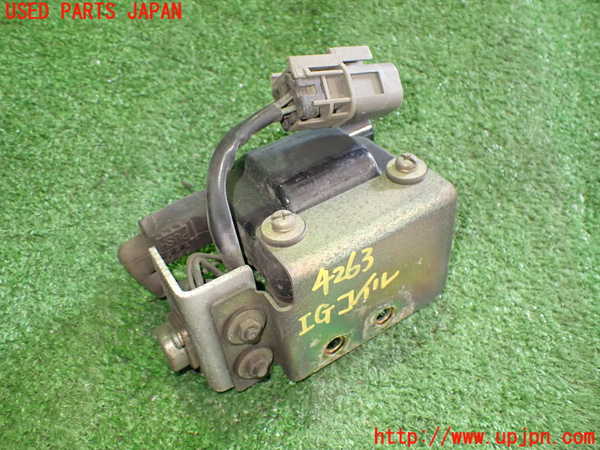 セドリック ワゴン(WY30)ラジエターグリル 中古 923495｜純正中古