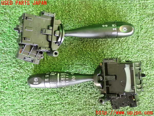 HT81S　スイフトスポーツ　5MT　実動部品取りにも！ スイフトスポーツ(HT81S)コンビネーションスイッチ 中古 923388｜純正