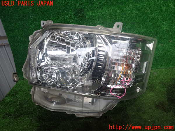 トヨタ 200系ハイエース レジアスエース ヘッドライト LEDヘッドライト