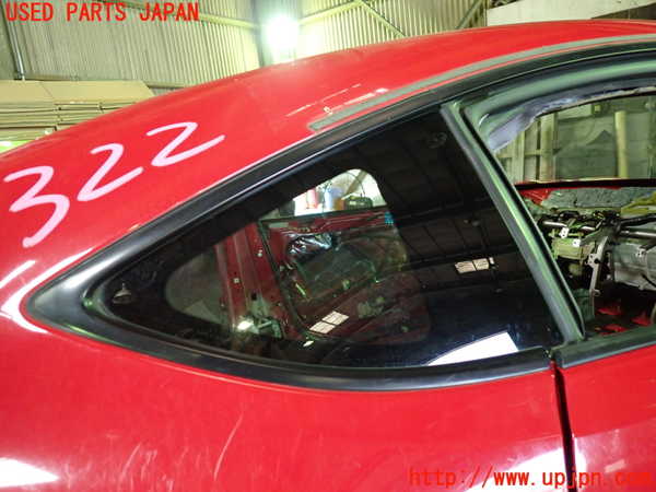 86(BRZ)(ZN6)右クォーターガラス (43R-007952 M2F2) 中古 922803