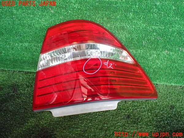 セルシオ(UCF30)右テールランプ 中古 924166｜純正中古パーツ市場のUPJ