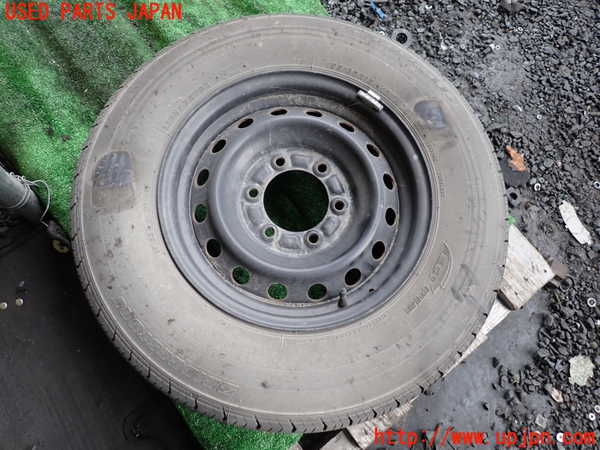 ハイエースバン200系(GDH206V)スペアタイヤ1 中古195/80R15 924281