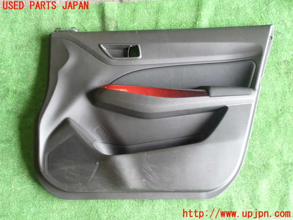 スイフトスポーツ(ZC31S)右前ドア内張り 中古 923934｜純正中古パーツ