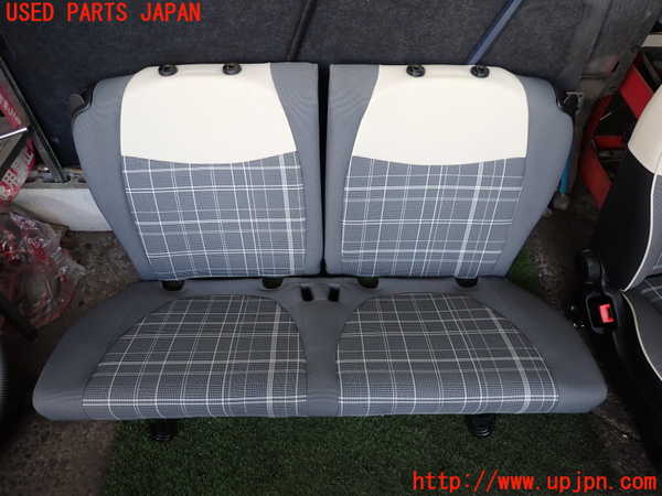 フィアット・500(31209)エアコン吹き出し口1 中古 923357｜純正中古