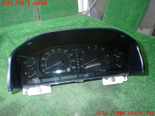 ランクル100系(UZJ100W)スピードメーター 中古 923652｜純正中古パーツ